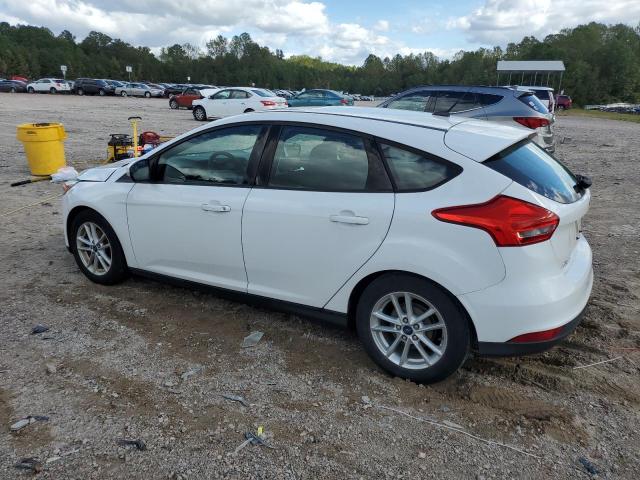 2015 FORD FOCUS SE 1FADP3K21FL203649