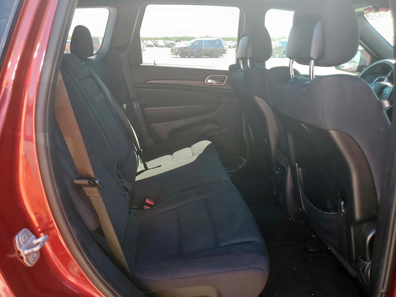 JEEP GRAND CHEROKEE LAREDO