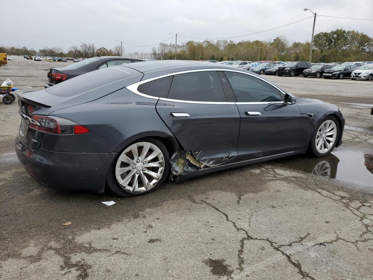TESLA MODEL S