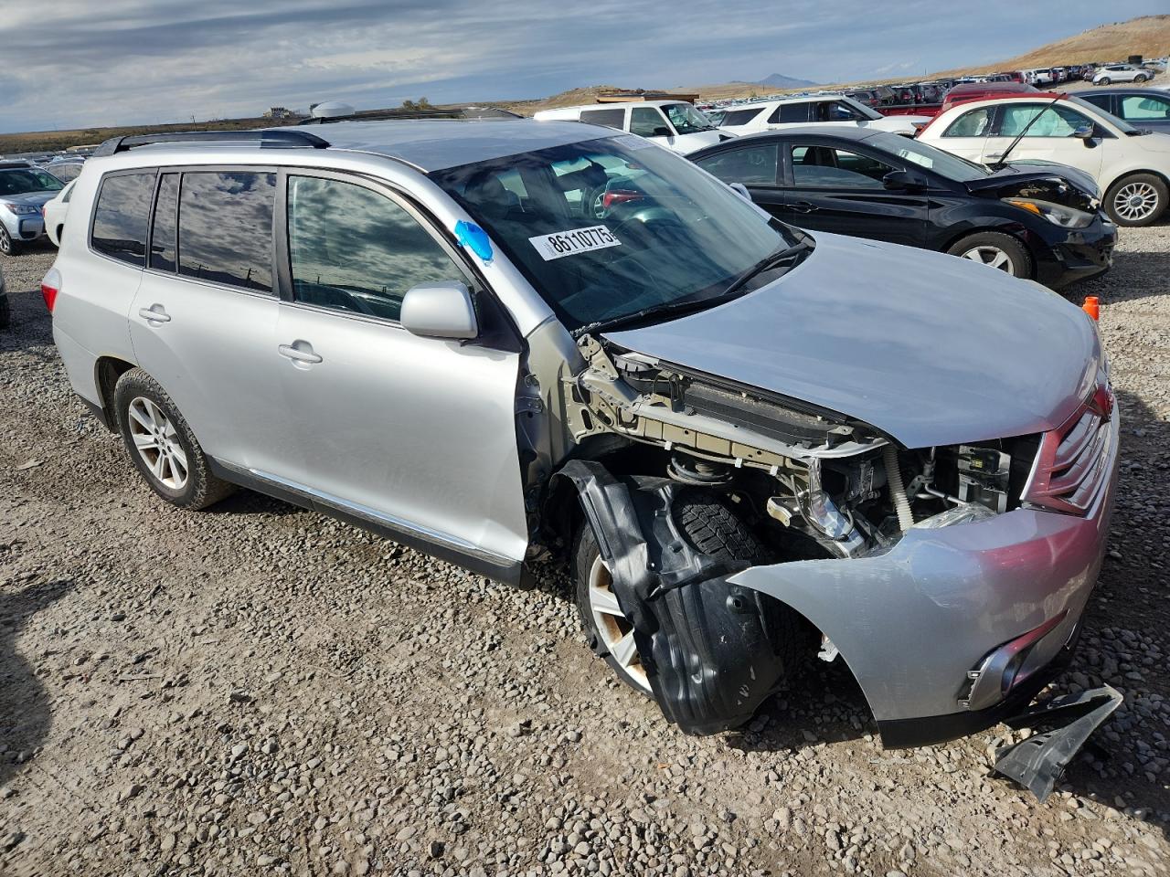 TOYOTA HIGHLANDER BASE