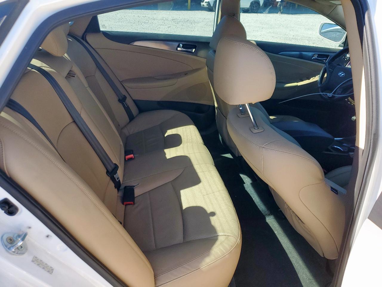 HYUNDAI SONATA HYBRID