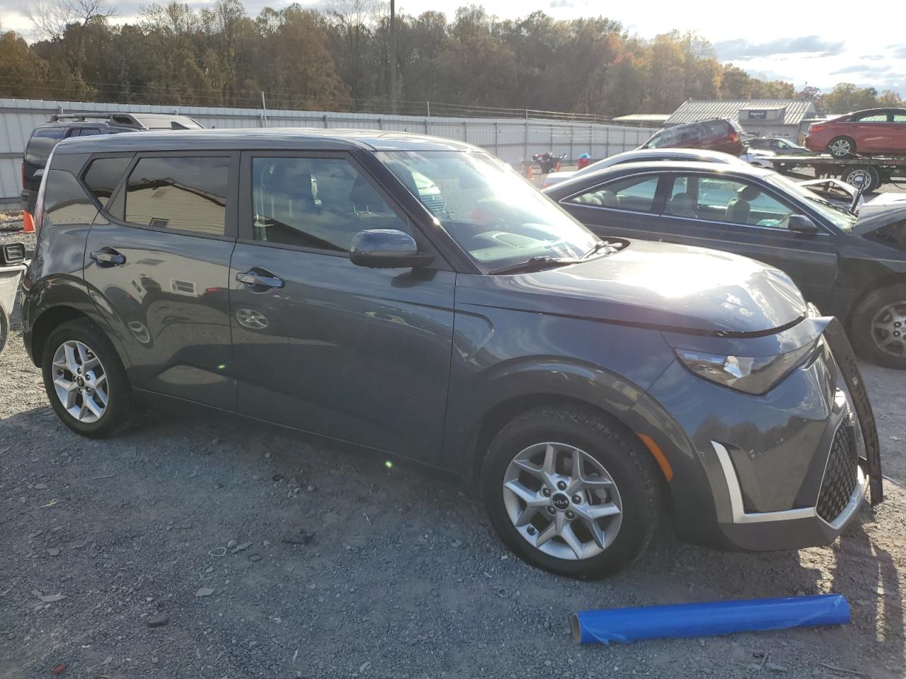 KIA SOUL LX