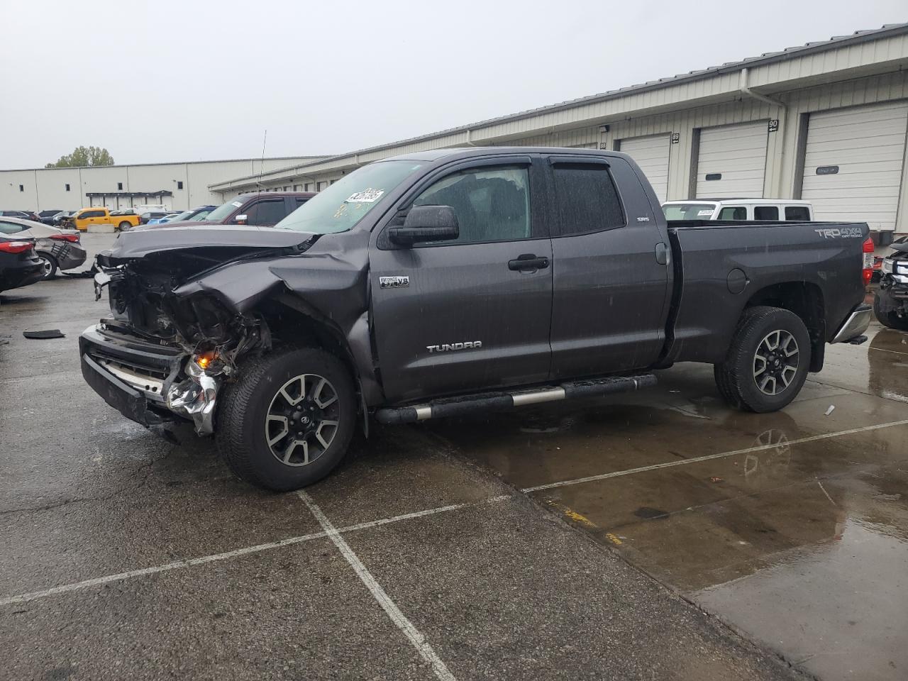 TOYOTA TUNDRA DOUBLE CAB SR