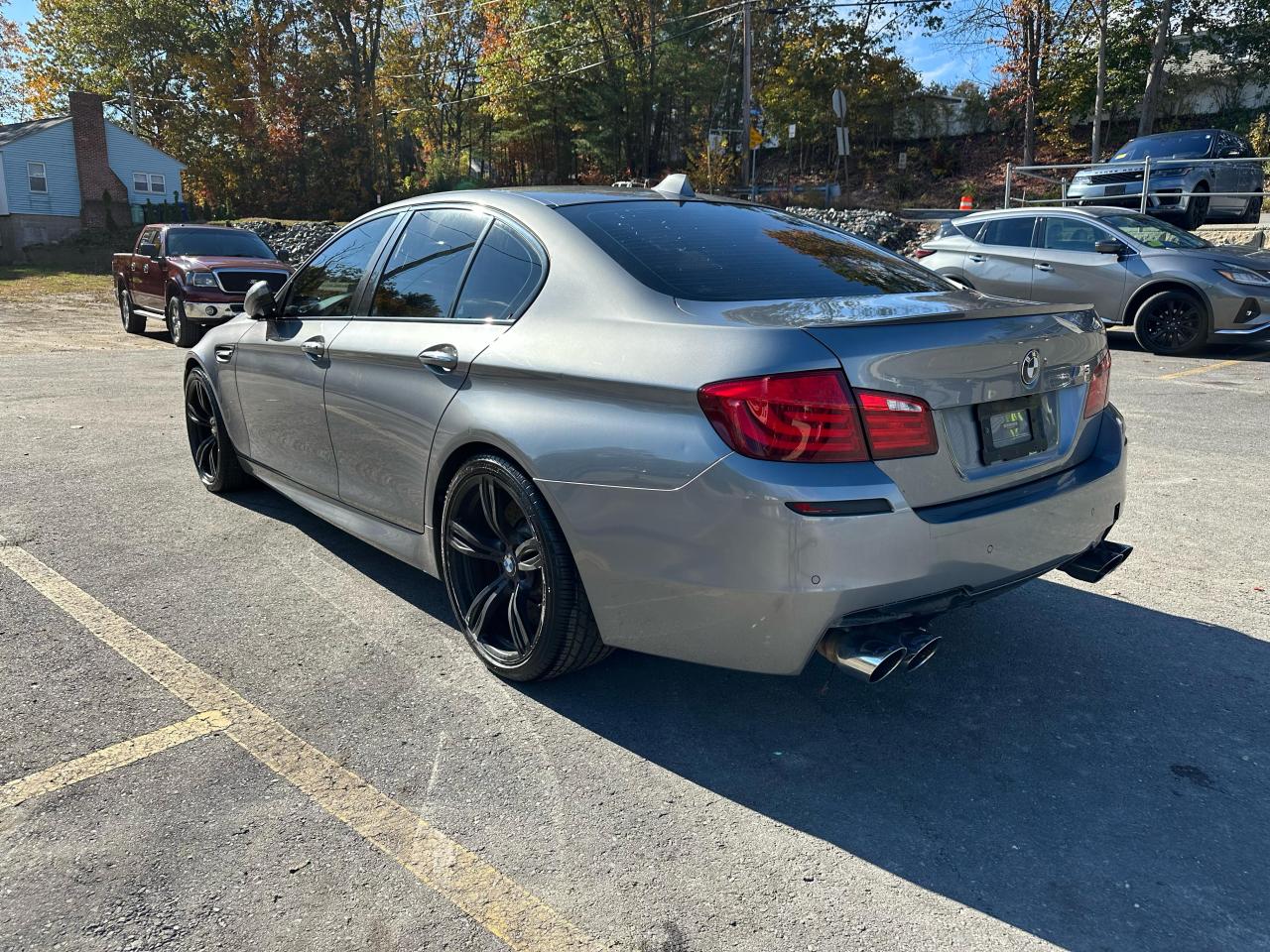 BMW M5