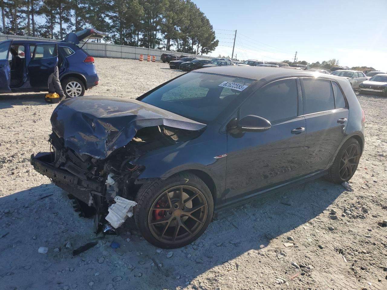 VOLKSWAGEN GOLF GTI S