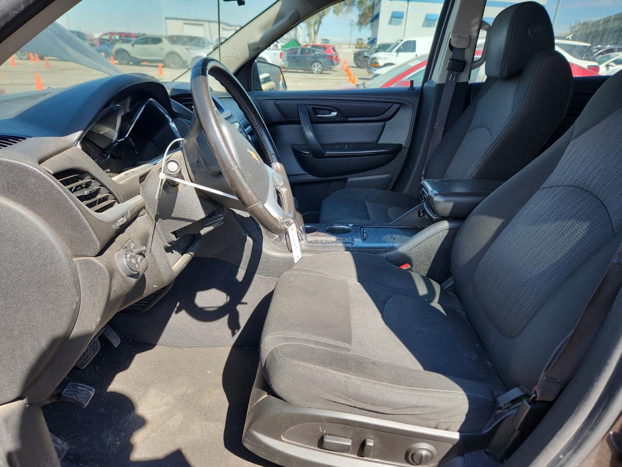 CHEVROLET TRAVERSE LT