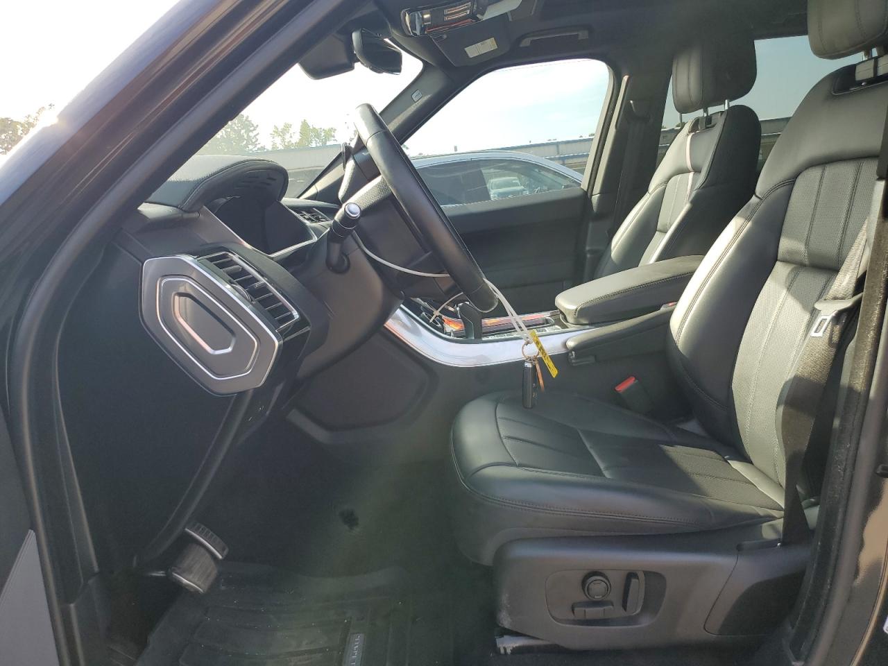 LAND ROVER RANGE ROVER HSE SILVER EDITION