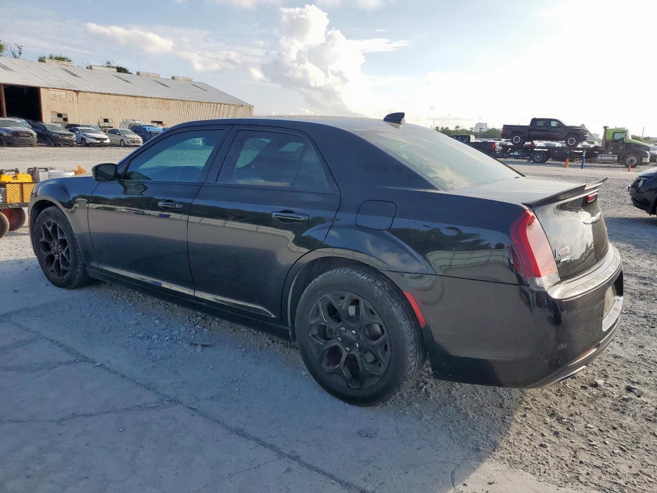 CHRYSLER 300S S
