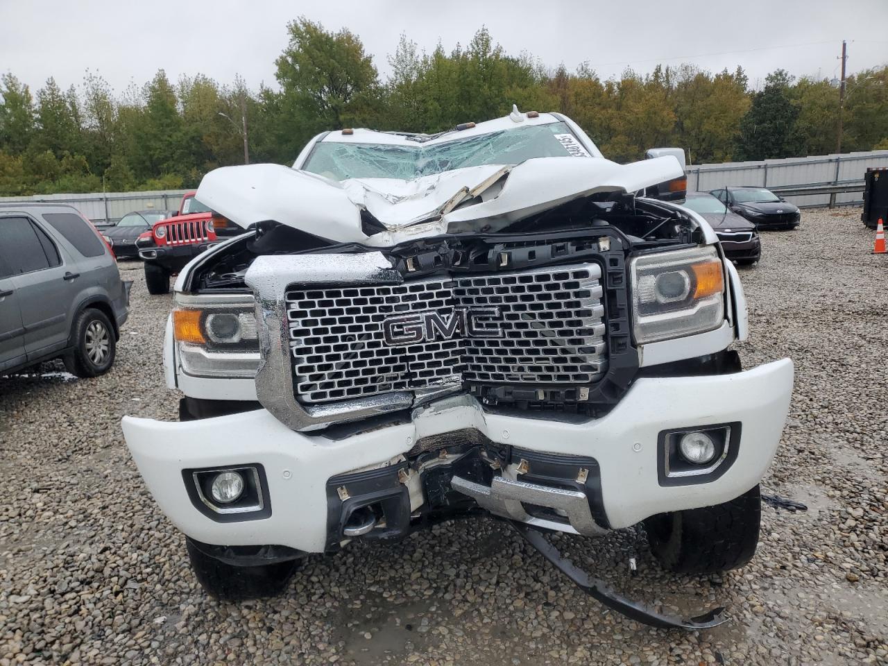 GMC SIERRA K2500 DENALI