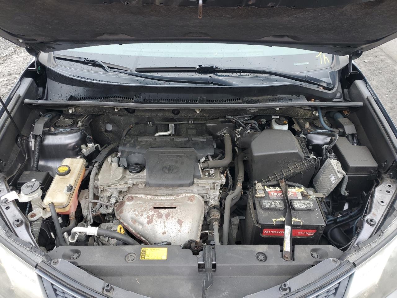 Lot #3311582807 2014 TOYOTA RAV4 XLE