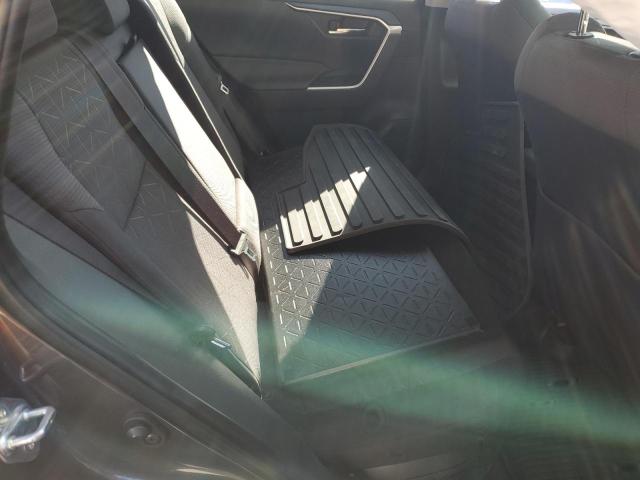 2025 TOYOTA RAV4 XLE - JTMRWRFV1SD320601