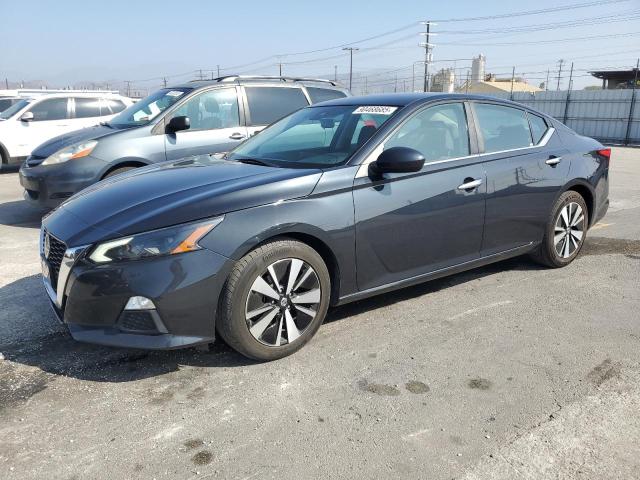 NISSAN ALTIMA SV