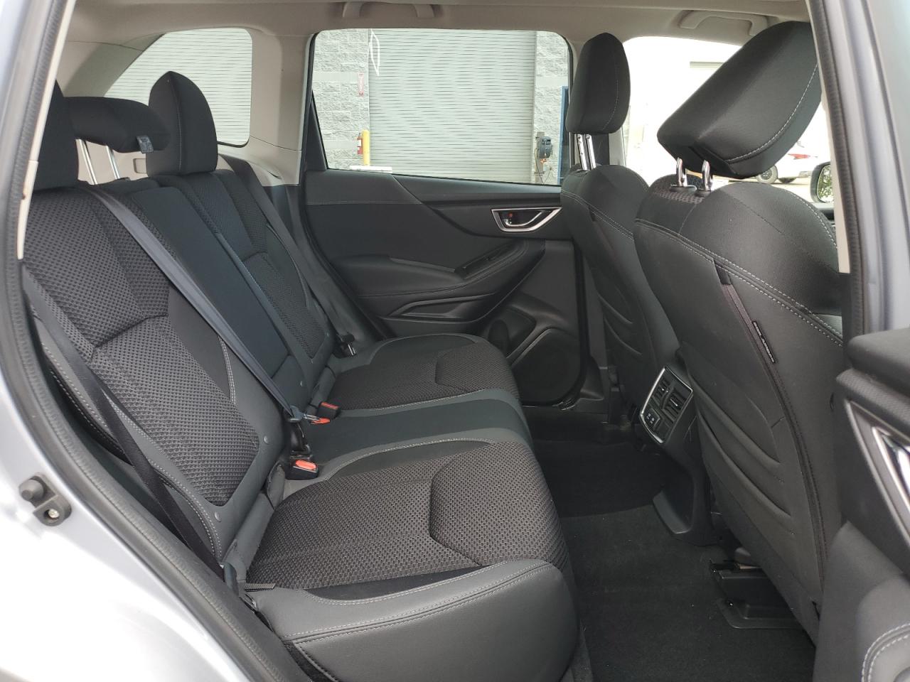 SUBARU FORESTER PREMIUM