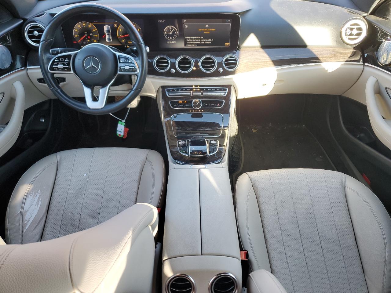 MERCEDES-BENZ E-CLASS 300