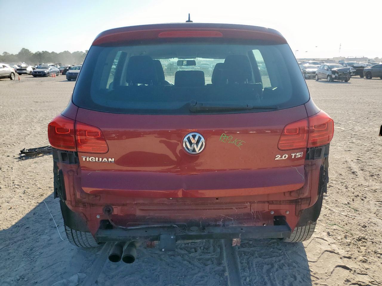 VOLKSWAGEN TIGUAN S