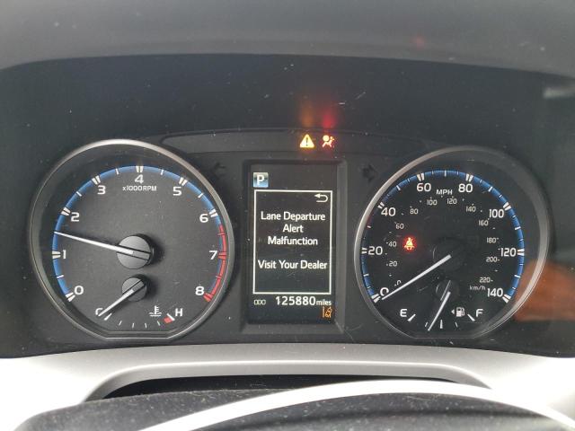 2017 TOYOTA RAV4 LE - JTMBFREV2HJ702679