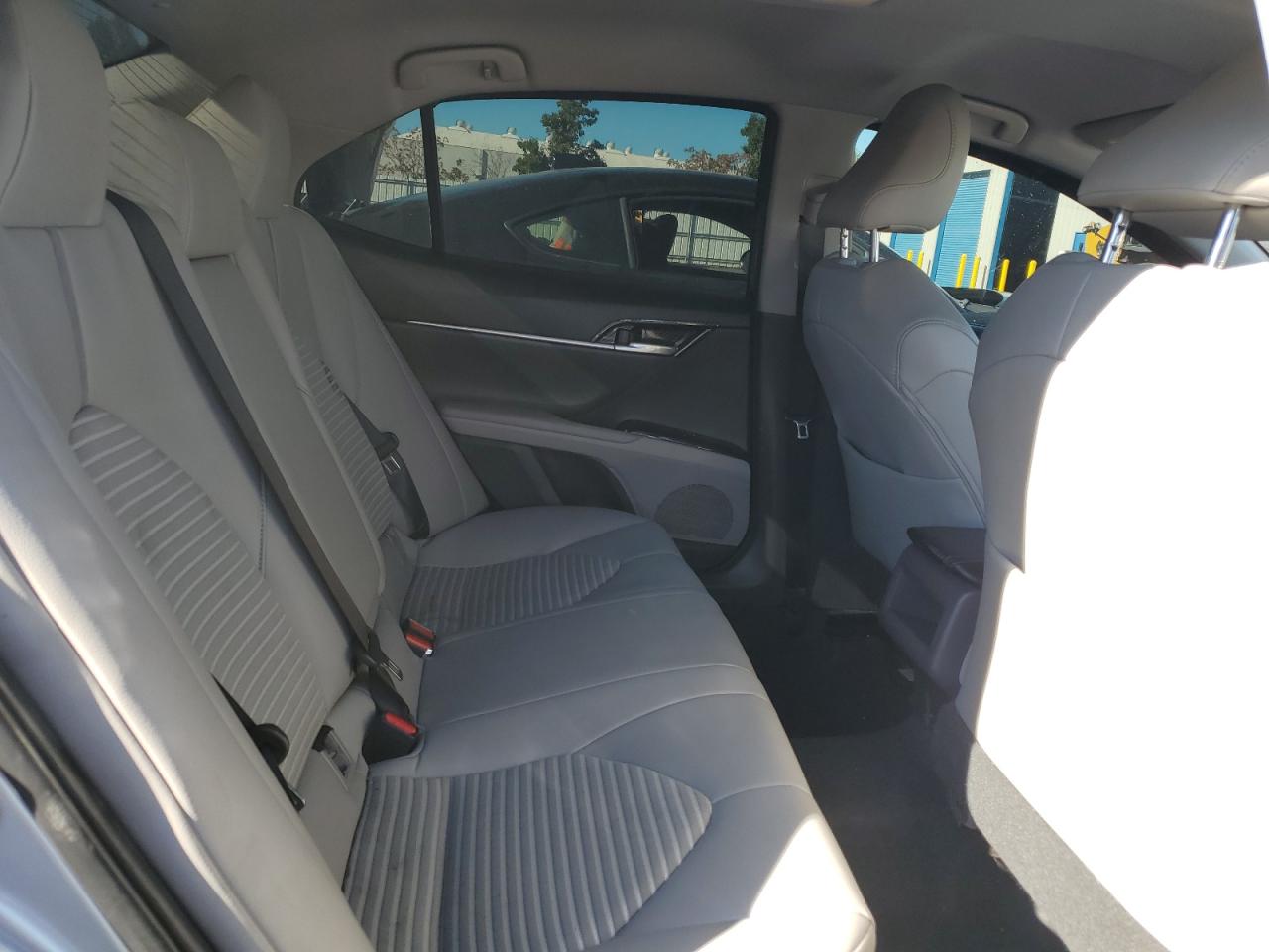 Lot #3302929670 2018 TOYOTA CAMRY L