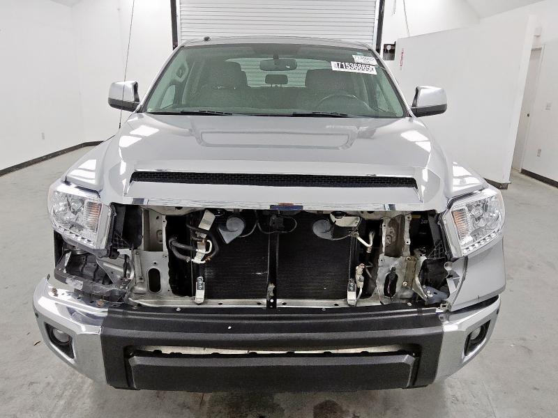 2016 TOYOTA TUNDRA CREWMAX LIMITED 5TFHW5F12GX526775