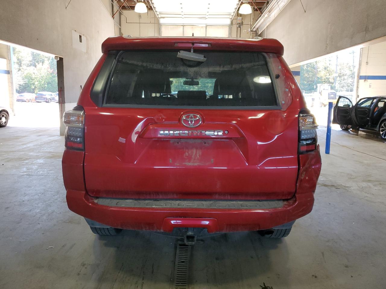 TOYOTA 4RUNNER SR5/SR5 PREMIUM