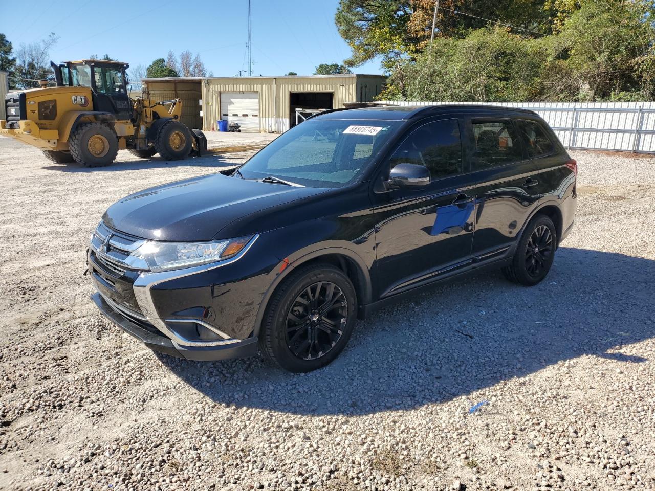 MITSUBISHI OUTLANDER SE