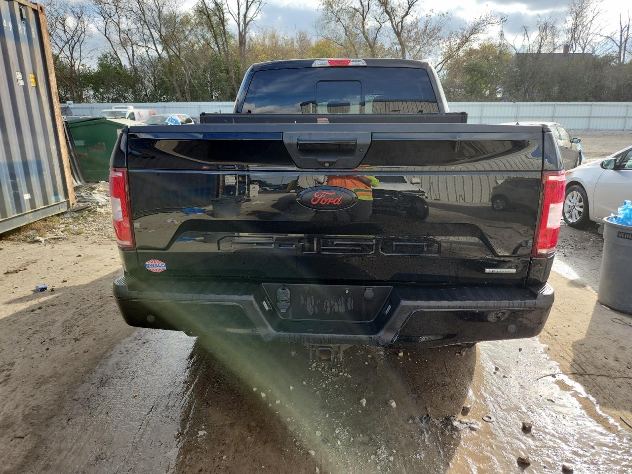 FORD F-150 SUPERCREW