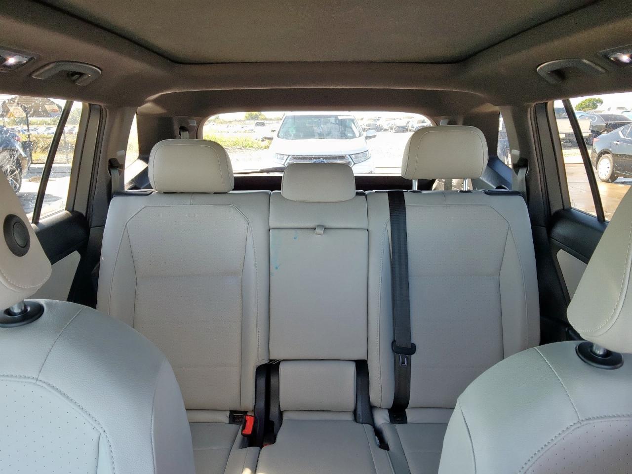 VOLKSWAGEN TIGUAN SE