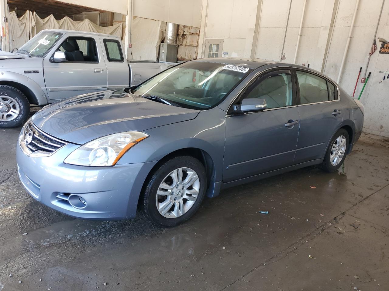 NISSAN ALTIMA BASE