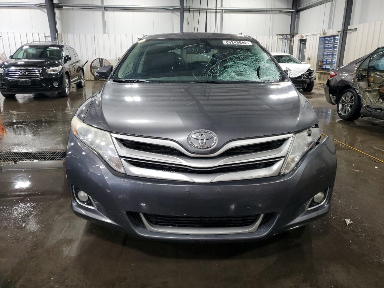 TOYOTA VENZA LE