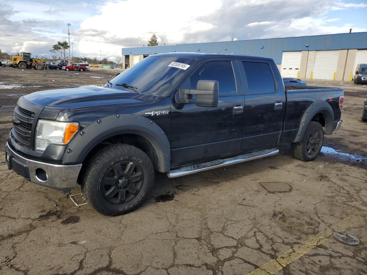 FORD F-150 SUPERCREW