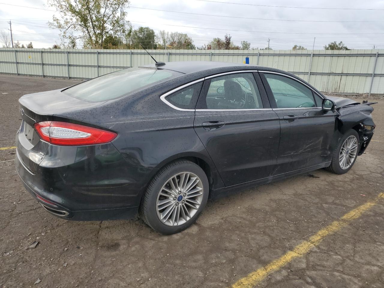 FORD FUSION SE