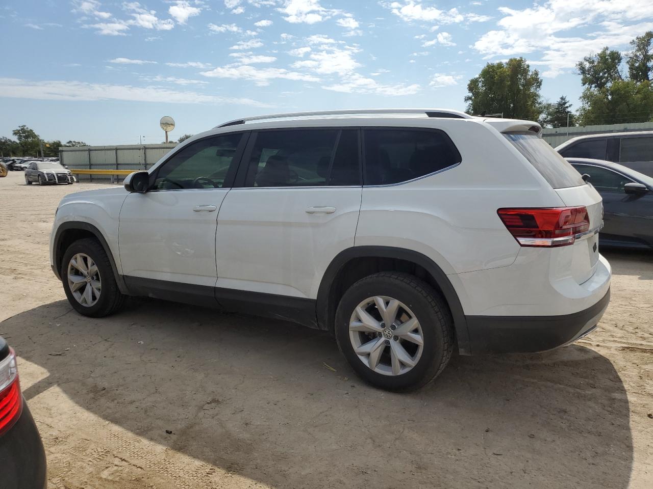 VOLKSWAGEN ATLAS S