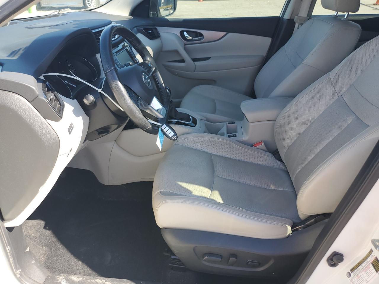 NISSAN ROGUE SPORT S