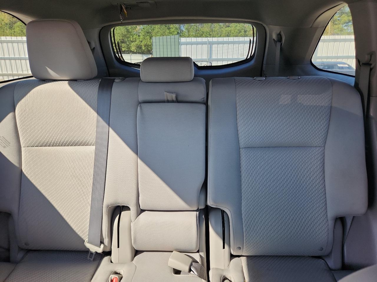 TOYOTA HIGHLANDER LE