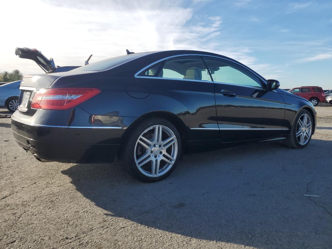 MERCEDES-BENZ E-CLASS 350