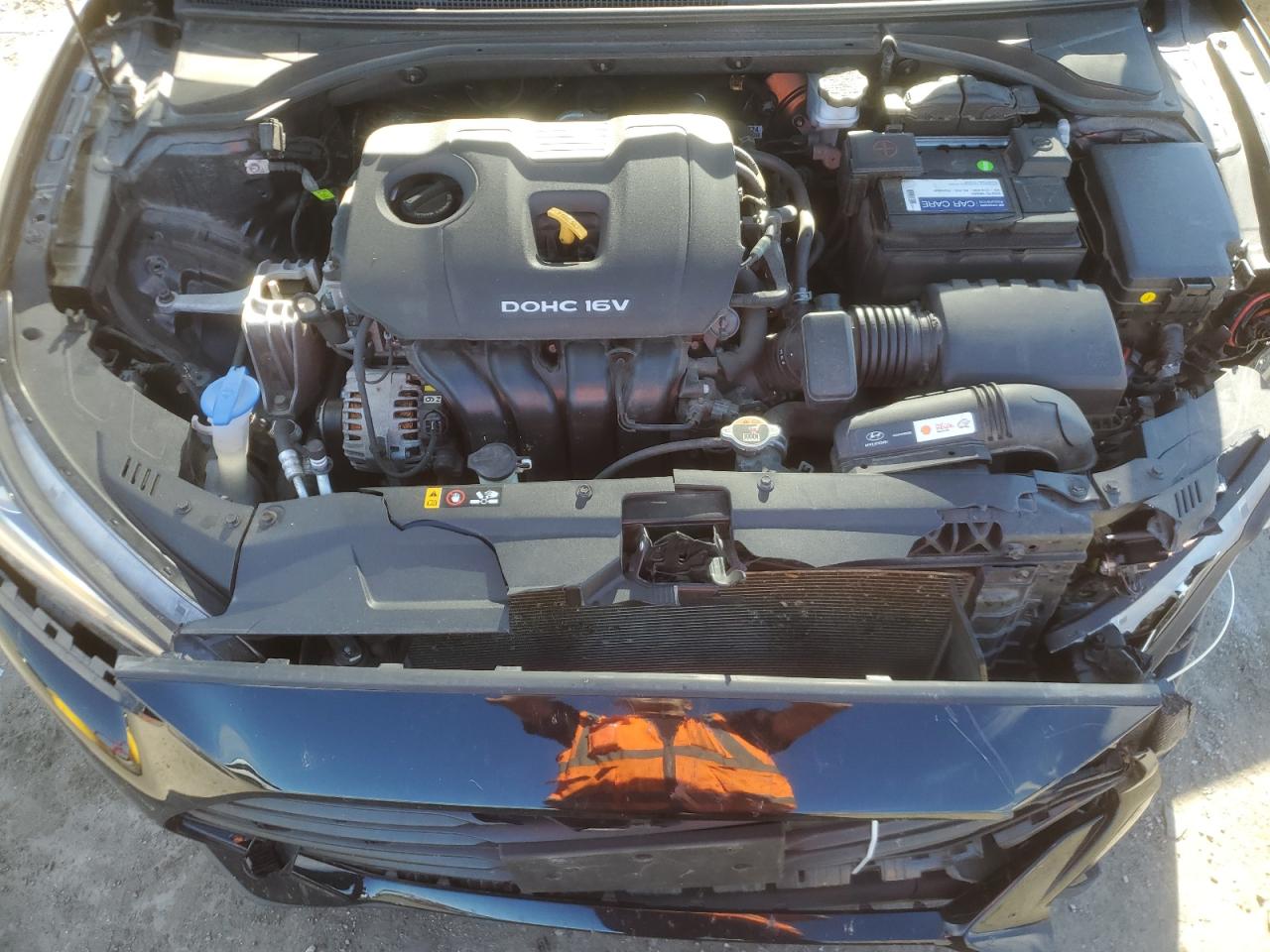 HYUNDAI VELOSTER BASE