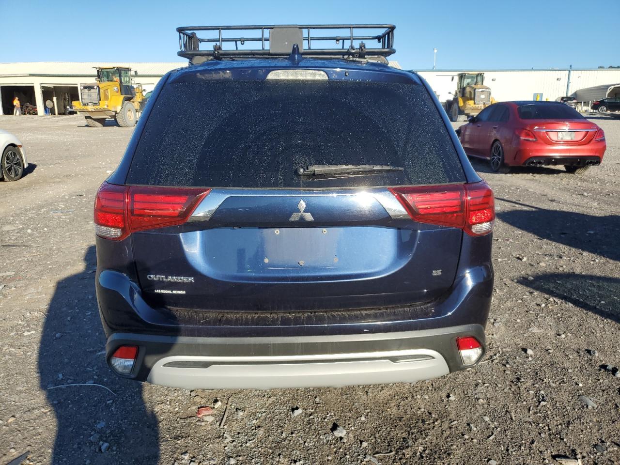 MITSUBISHI OUTLANDER SE