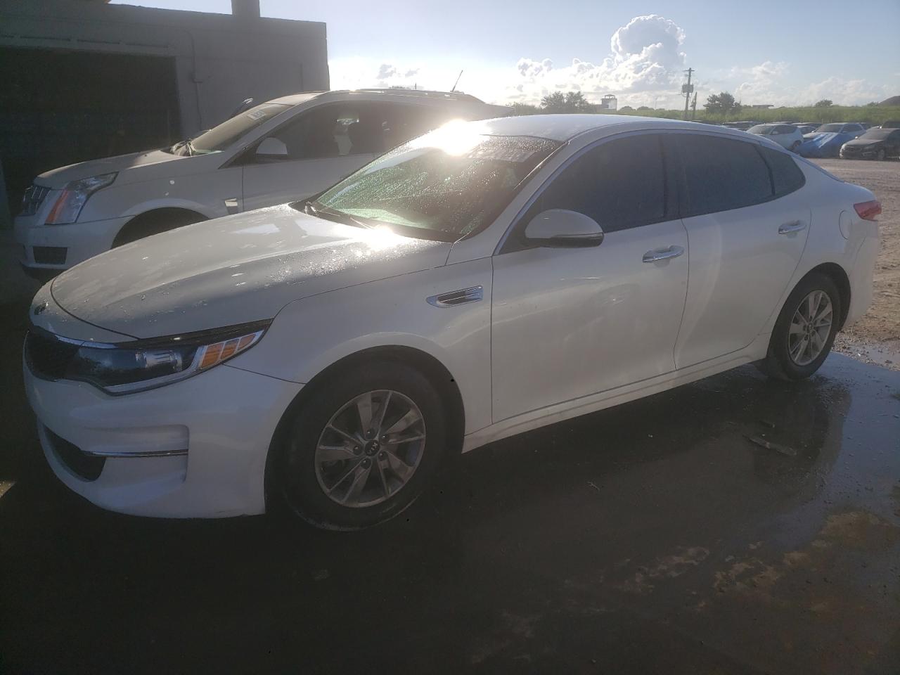 Lot #3281438018 2016 KIA OPTIMA LX