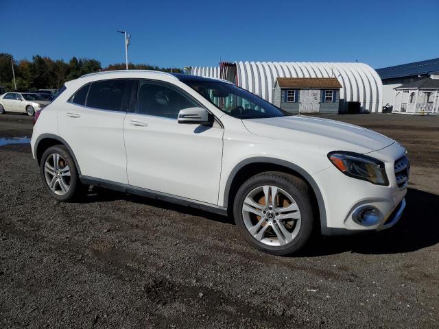2020 MERCEDES-BENZ GLA 250 4M #3261289917