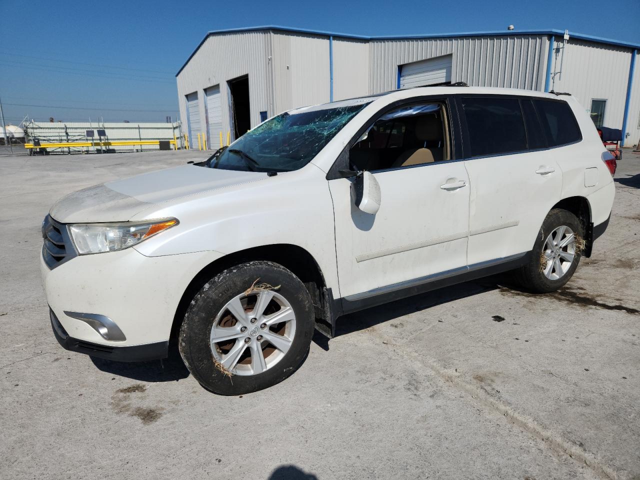 TOYOTA HIGHLANDER BASE