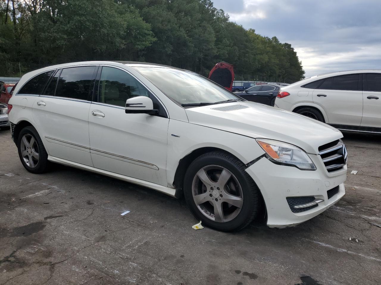 MERCEDES-BENZ R-CLASS 350 4MATIC