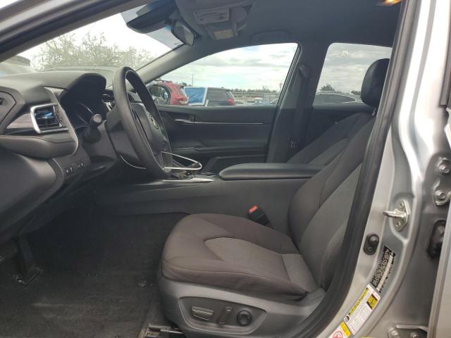 2018 TOYOTA CAMRY L 4T1B11HK7JU054712