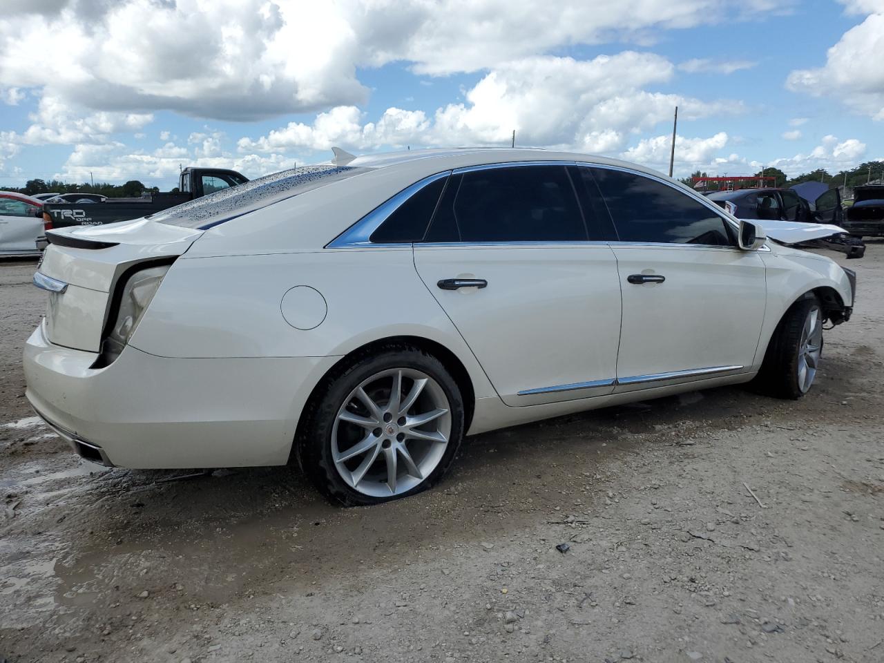 CADILLAC XTS PREMIUM COLLECTION