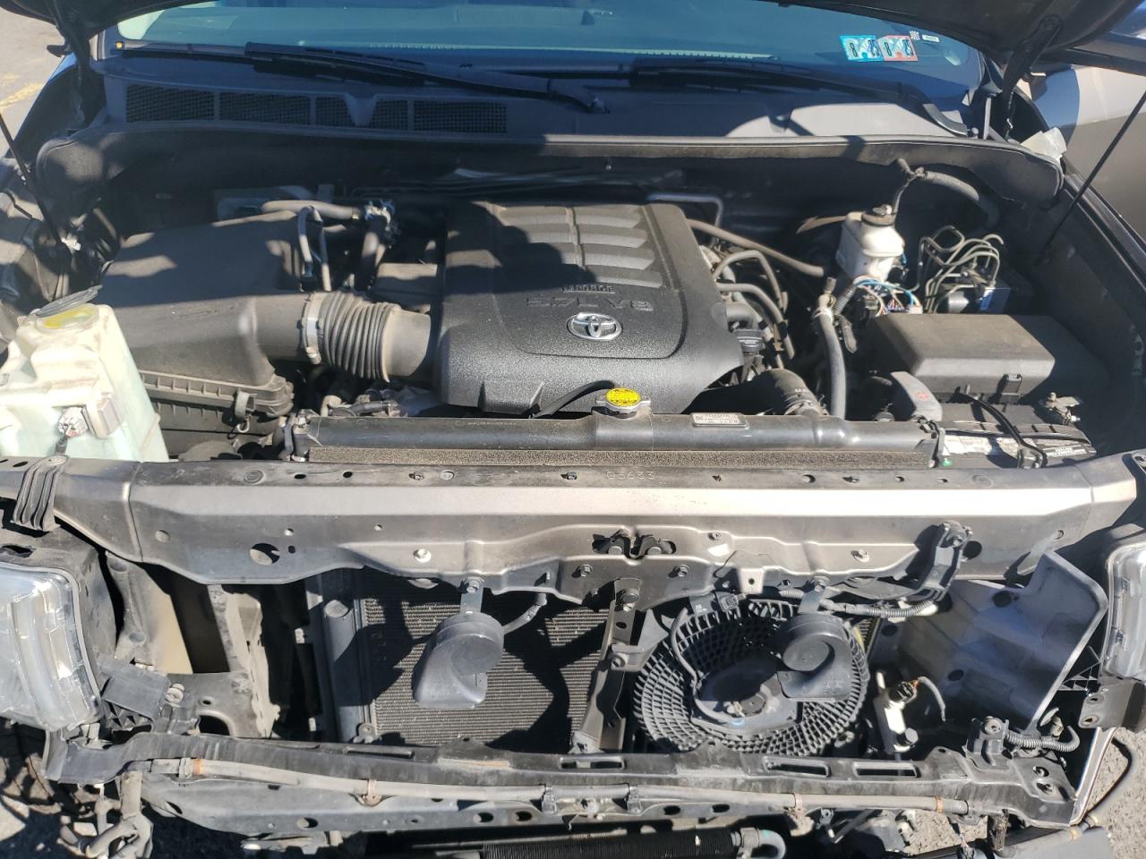 TOYOTA SEQUOIA PLATINUM