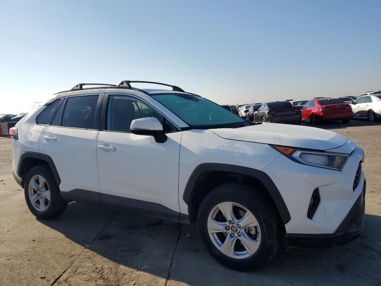TOYOTA RAV4 XLE