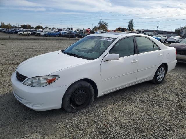Global Auto Auctions: 2002 TOYOTA CAMRY LE