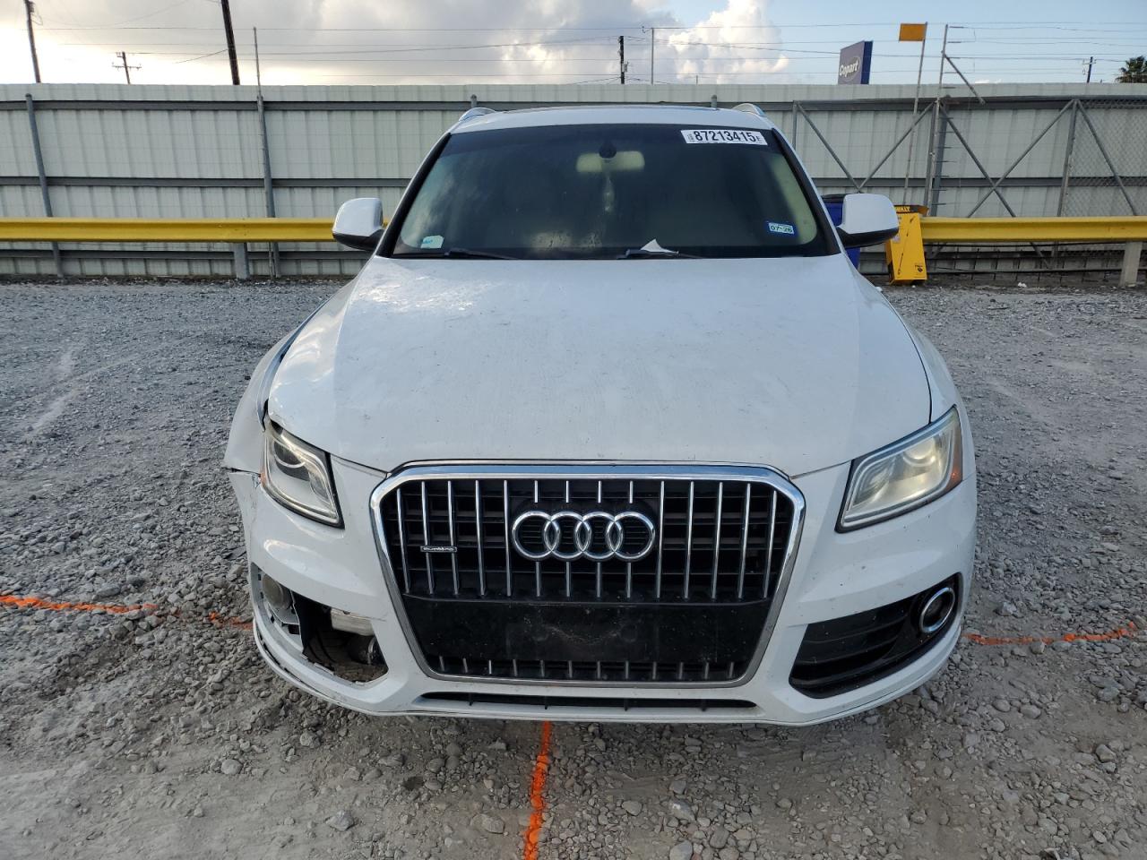 AUDI Q5 PREMIUM