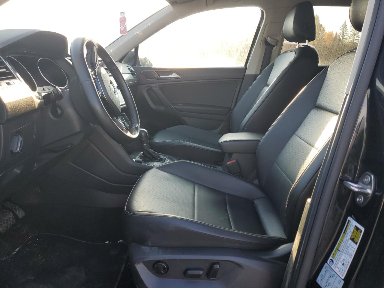 VOLKSWAGEN TIGUAN SE