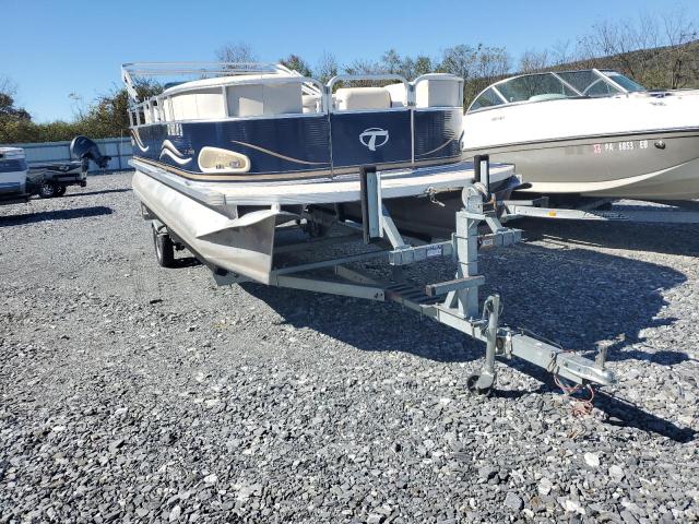 Global Auto Auctions: 2012 PLAYBOUY PONTOON