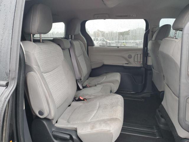 2022 TOYOTA SIENNA LE - 5TDKRKEC0NS075864