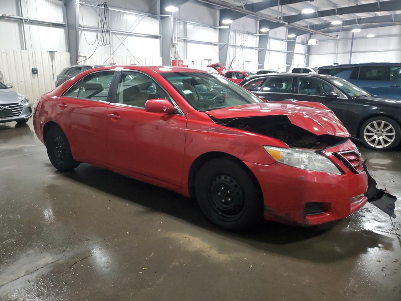 TOYOTA CAMRY BASE